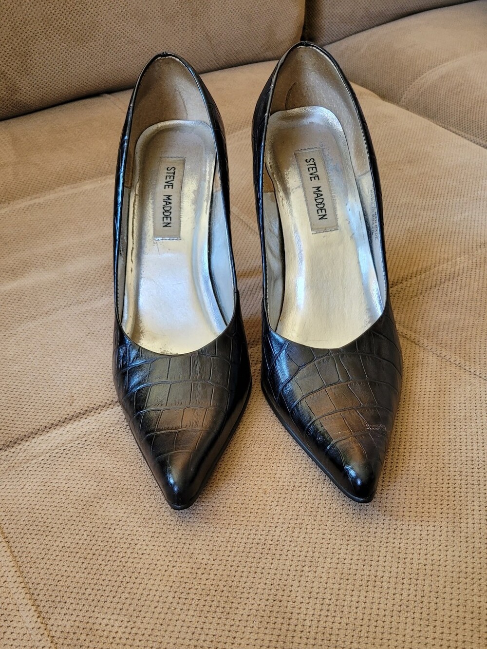 Steve Madden Croc-embossed Black 4 " Heels In Metallic Silver. Good Condition